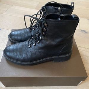 Linea Paolo Trinity Boots - size 10